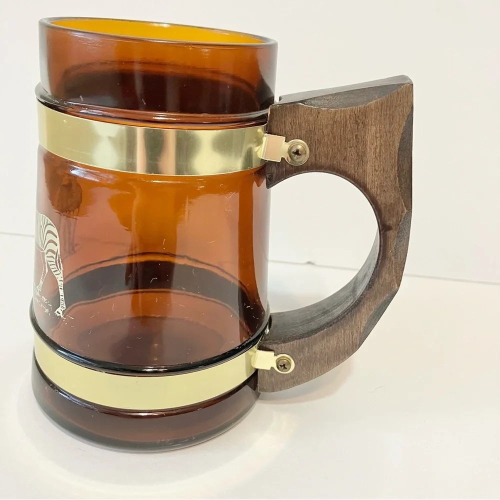 Vintage Siesta Ware Amber Glass Zebra Wood Handle Mug‎
